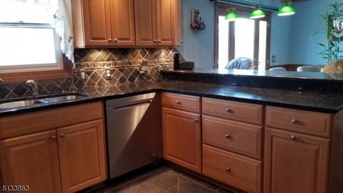 87 Davis Rd, Franklin, NJ 07416 photo 11