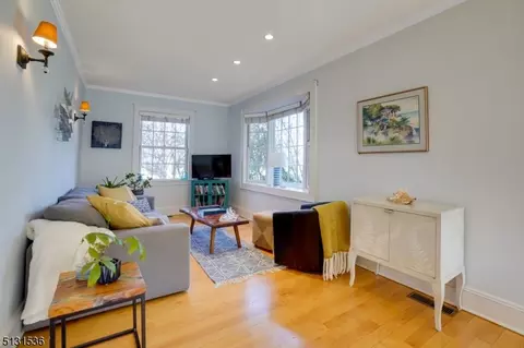44 Beekman Rd, Summit, NJ 07901 photo 10