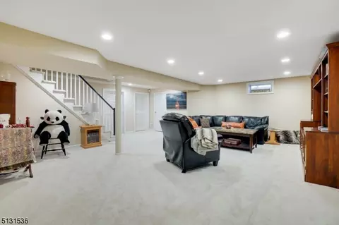 44 Beekman Rd, Summit, NJ 07901 photo 23