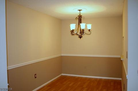 74 Baldwin Ct, Basking Ridge, NJ 07920 photo 4
