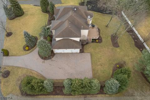 111 Windsor Dr, Pine Brook, NJ 07058 photo 5