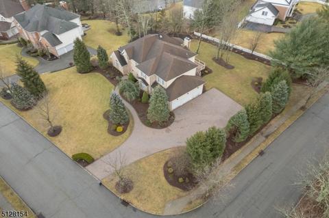 111 Windsor Dr, Pine Brook, NJ 07058 photo 4