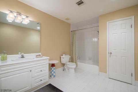 111 Windsor Dr, Pine Brook, NJ 07058 photo 29