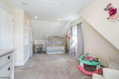 36 Burnside Pl, Wanaque Boro, NJ 07420 photo 18