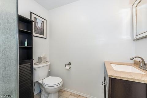 36 Burnside Pl, Wanaque Boro, NJ 07420 photo 20