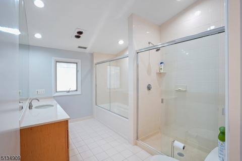 34 Janet Ln, Springfield, NJ 07081 photo 9