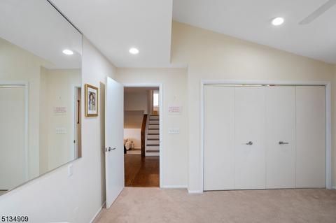 34 Janet Ln, Springfield, NJ 07081 photo 15