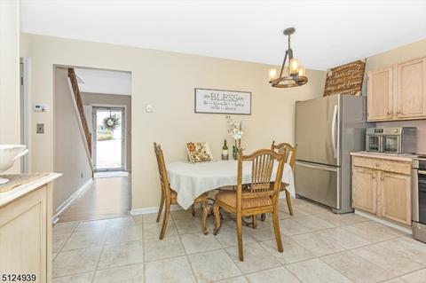 16 Dubel Rd, Wayne, NJ 07470 photo 7