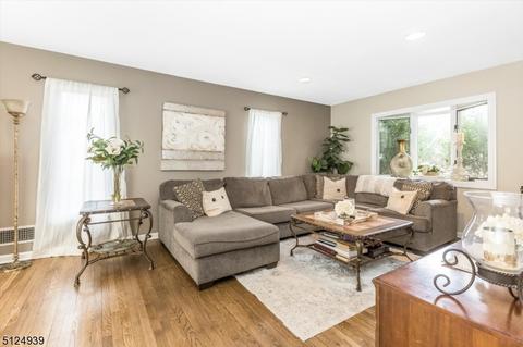 16 Dubel Rd, Wayne, NJ 07470 photo 10