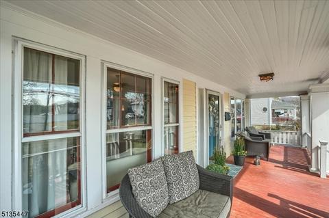 21 Burnside Pl, Wanaque Boro, NJ 07420 photo 7