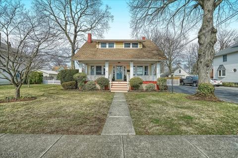 21 Burnside Pl, Wanaque Boro, NJ 07420 photo 3
