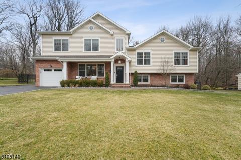 180 Sutton Dr, Berkeley Heights, NJ 07922 photo 1
