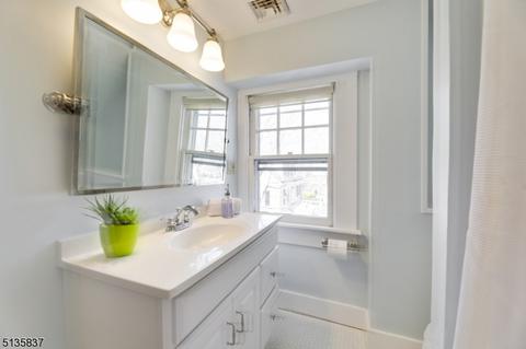 8 Brookside Rd, Maplewood, NJ 07040 photo 15
