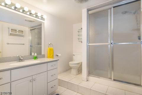 57 Birch Ln, Wayne, NJ 07470 photo 19