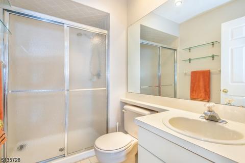 57 Birch Ln, Wayne, NJ 07470 photo 12