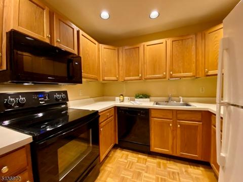 9 Park Edge, Berkeley Heights, NJ 07922 photo 5