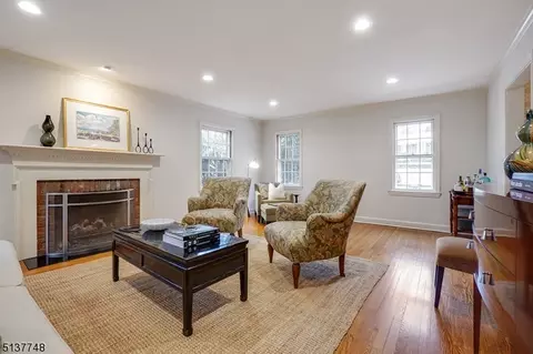9 Pine Ridge Dr, Summit, NJ 07901 photo 4