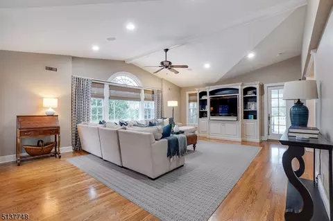 9 Pine Ridge Dr, Summit, NJ 07901 photo 19