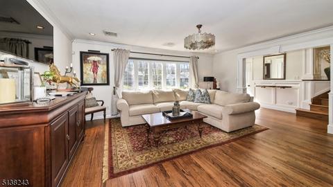19 Monhegan Ave, Wayne, NJ 07470 photo 6