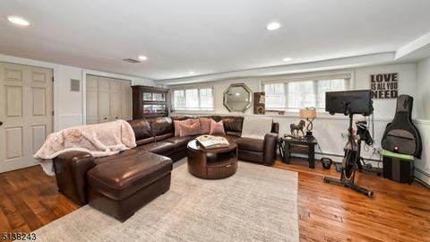 19 Monhegan Ave, Wayne, NJ 07470 photo 15