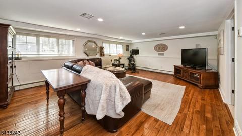 19 Monhegan Ave, Wayne, NJ 07470 photo 16