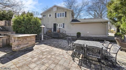 19 Monhegan Ave, Wayne, NJ 07470 photo 24