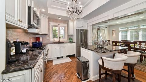 19 Monhegan Ave, Wayne, NJ 07470 photo 10