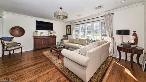19 Monhegan Ave, Wayne, NJ 07470 photo 7