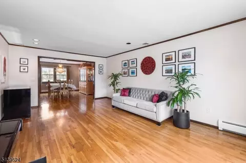 23 Bernadette Ct, Springfield, NJ 07081 photo 6