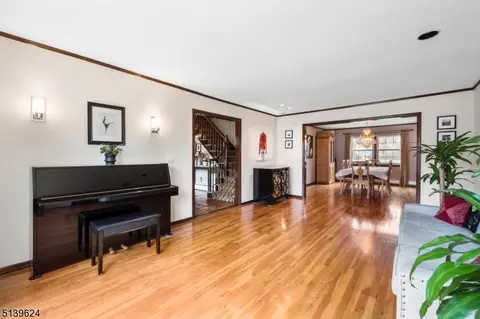 23 Bernadette Ct, Springfield, NJ 07081 photo 7