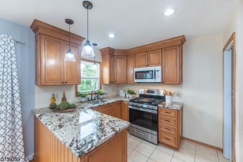 18 Scott Rd, Bloomfield, NJ 07003 photo 8