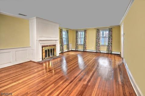 67 W Main St, Mendham, NJ 07945 photo 4