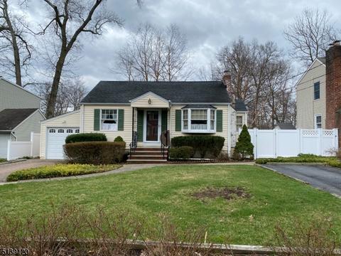 24 Hillcrest Dr, Wayne, NJ 07470 photo 1
