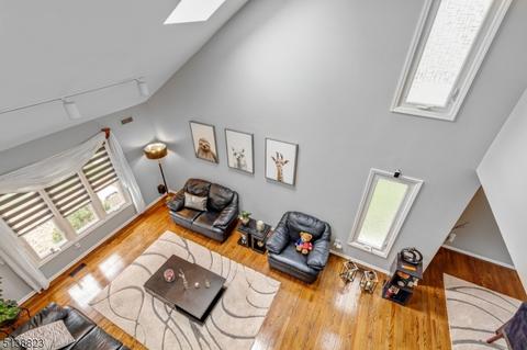 26 Compton Ct, Basking Ridge, NJ 07920 photo 17