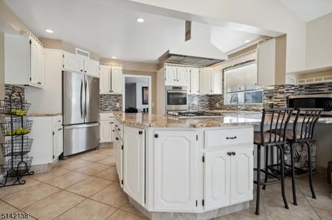 383 Alps Rd, Wayne, NJ 07470 photo 6