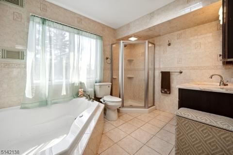 383 Alps Rd, Wayne, NJ 07470 photo 23