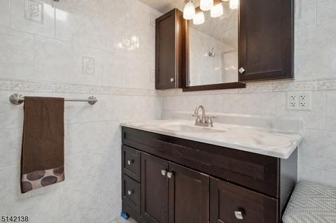 383 Alps Rd, Wayne, NJ 07470 photo 24