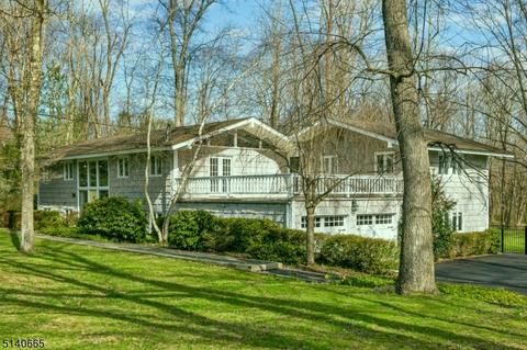 62 Lowery Ln, Mendham, NJ 07945 photo 1