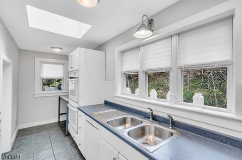 93 E Main St, High Bridge, NJ 08829 photo 9