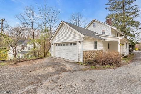 93 E Main St, High Bridge, NJ 08829 photo 2