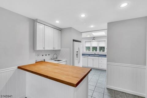 93 E Main St, High Bridge, NJ 08829 photo 6