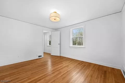 369 Berkeley Rd, City Of Orange, NJ 07050 photo 17