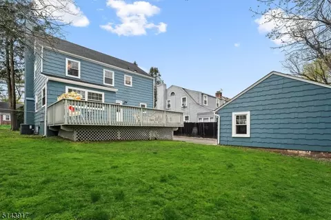 369 Berkeley Rd, City Of Orange, NJ 07050 photo 23