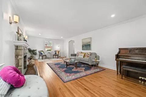 369 Berkeley Rd, City Of Orange, NJ 07050 photo 5