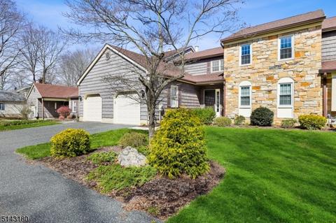 27 Killdeer Dr, Hackettstown, NJ 07840 photo 2