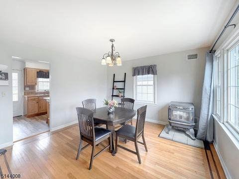141 Perryville Rd, Hampton, NJ 08827 photo 8