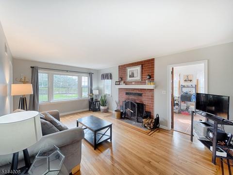 141 Perryville Rd, Hampton, NJ 08827 photo 4