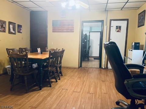 594 Devon St, Kearny, NJ 07032 photo 6