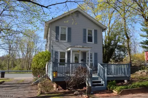 67 E Main St, Flemington, NJ 08822 photo 2