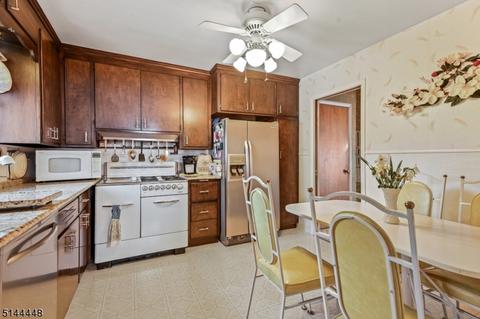 15 Tulip Rd, Springfield, NJ 07081 photo 9